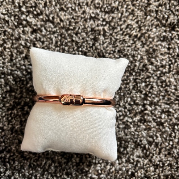 BP Bomb Party Cuff Bracelet - Picture 3 of 3